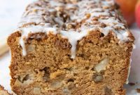 Cozy Gluten-Free Apple Cinnamon Crumble Bread
