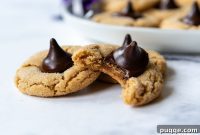 Old-Fashioned Tender Gluten-Free Peanut Butter Blossoms